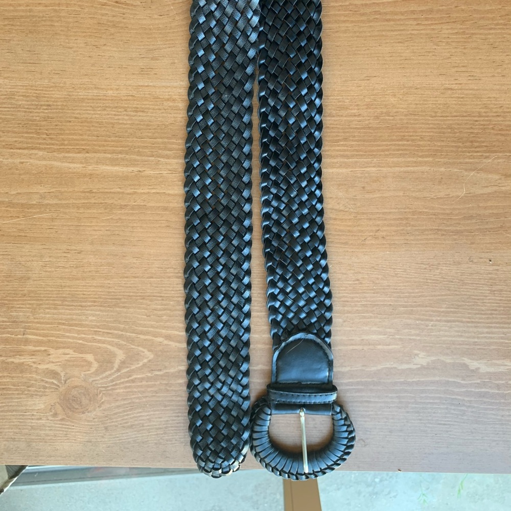 Dress belt